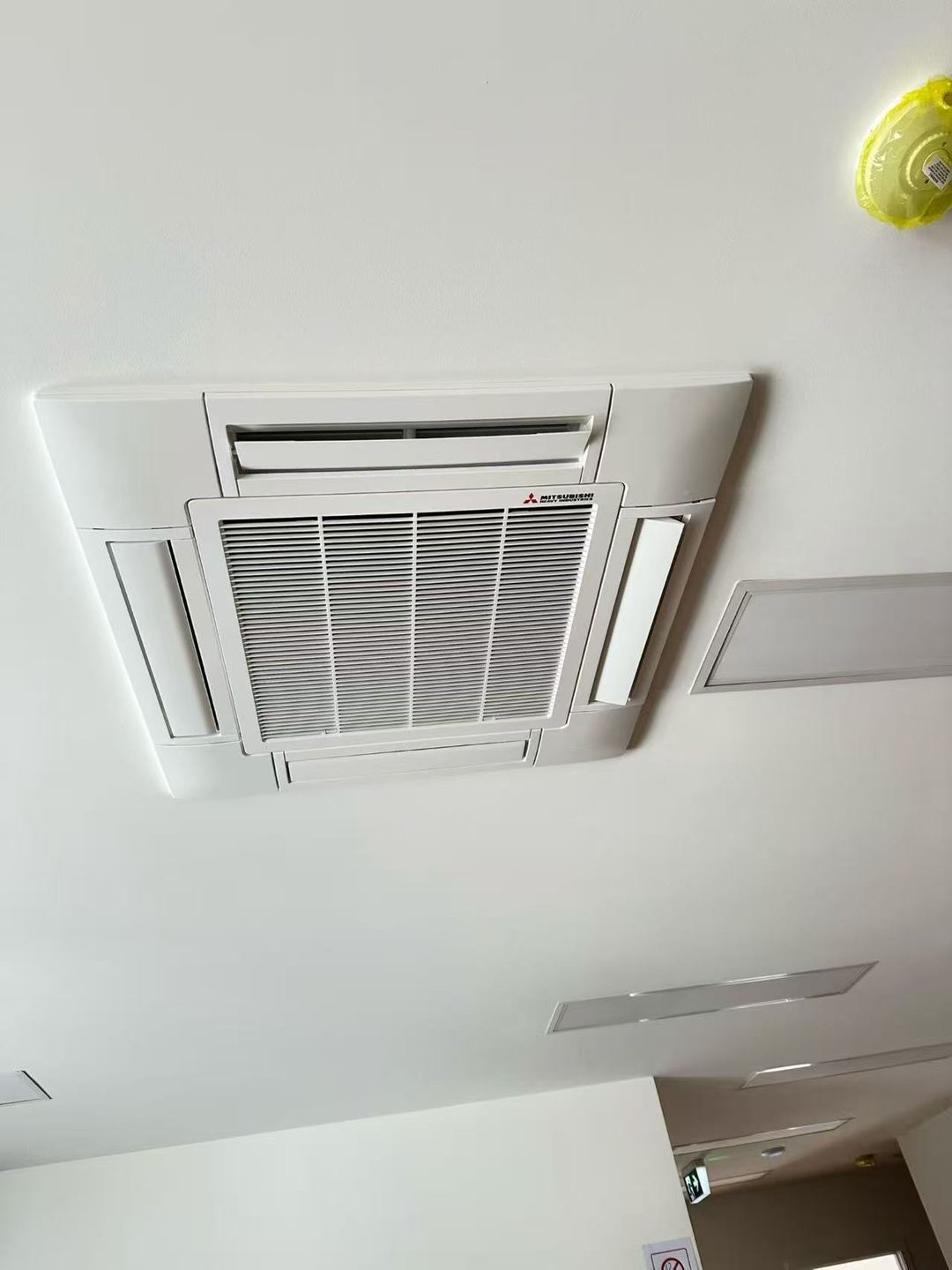 Medical Centre — Ceiling Cassette Installation, Narre Warren South — photo 2